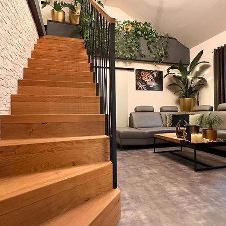 Jungle Wellness Apartment *